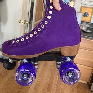 Moxi Purple Roller Skates 👾👾👾